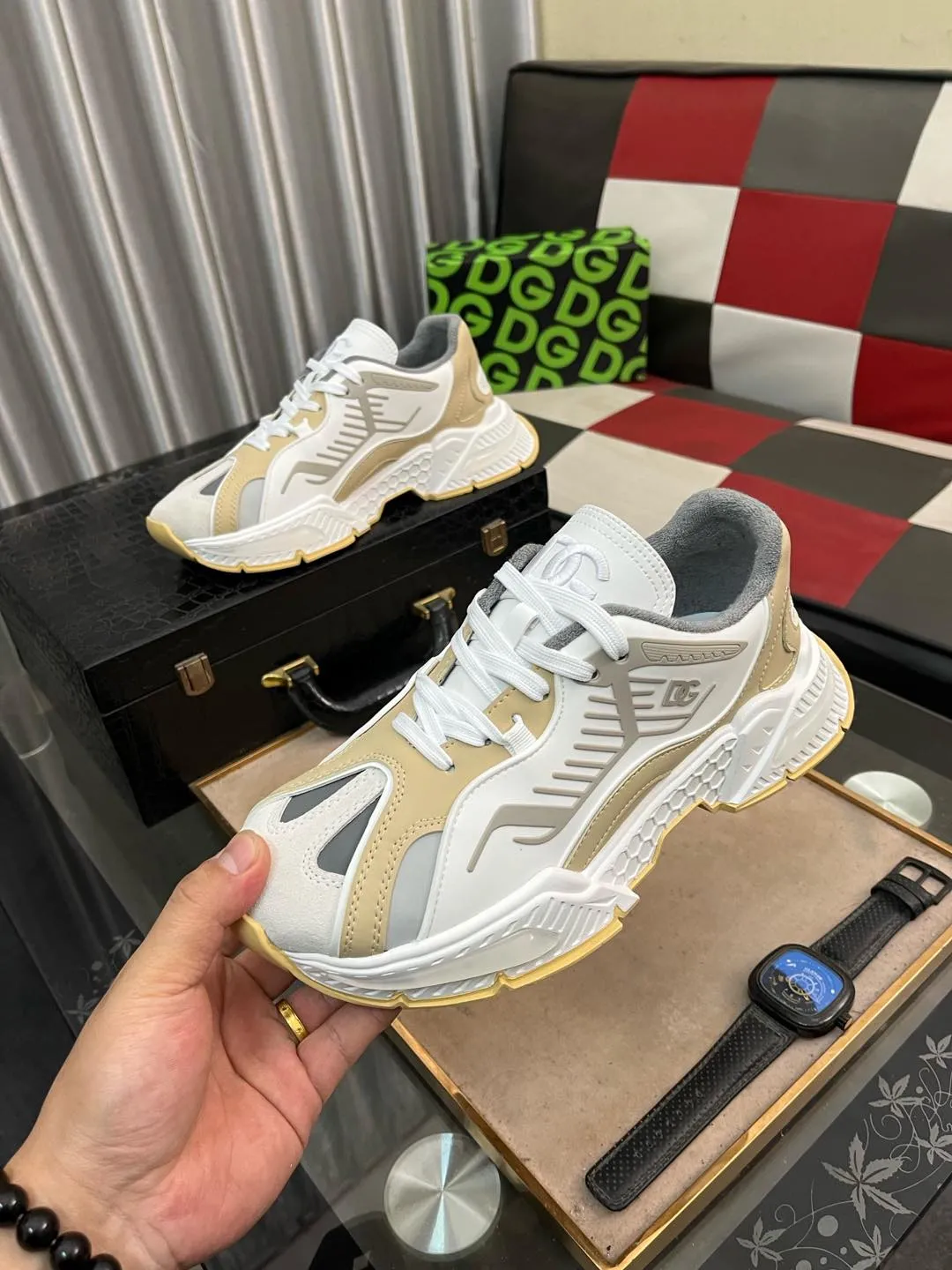 Men's men's shoes💰560⌚️⌚️DG "Dolce & Gabbana" low-top casual shoes Regular size: 35-46 Product material: Upper imported cowhide stitching fabric, breathable lining, original outsole